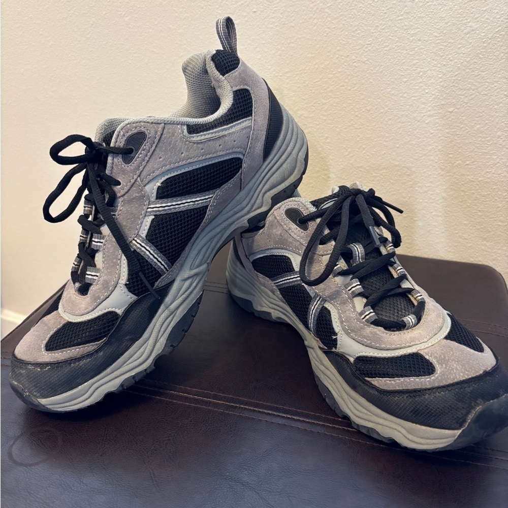 Dr Scholl’s Hiking Walking Shoes Sneakers, Gray and Black, Men’s 10
